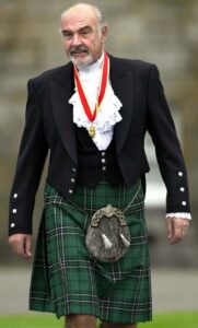 スコットランドの民族衣装をきる男性